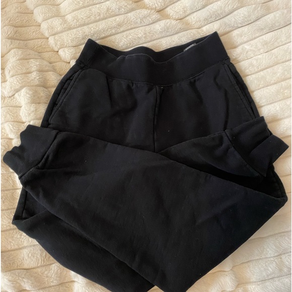 Aritzia Perfect Pocket Joggers - Picture 3 of 7